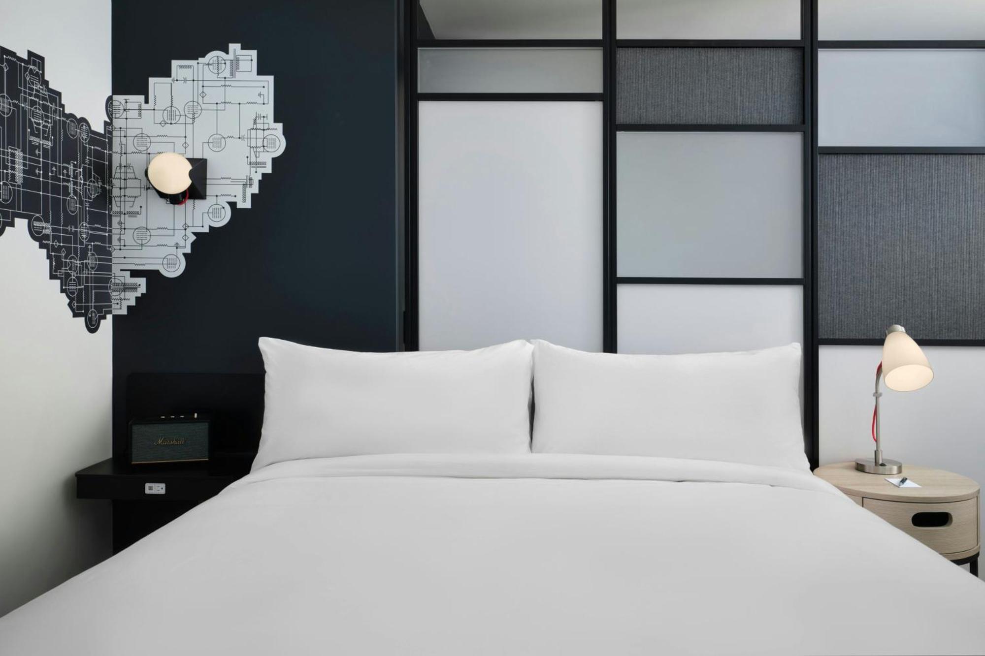 Aloft Waukee Hotell Eksteriør bilde